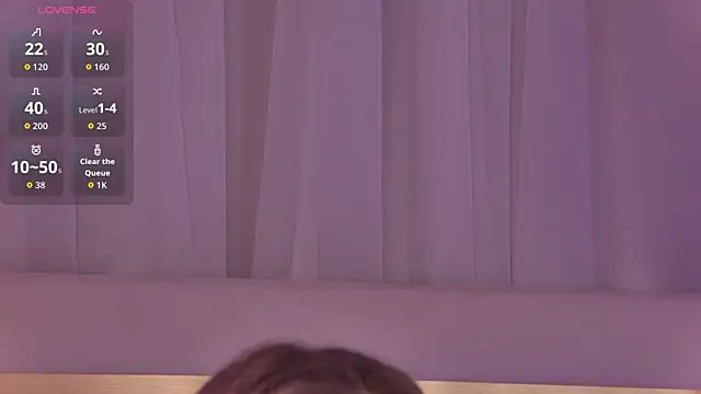 AnnaRow online show from February 8, 2026, 3:43 am