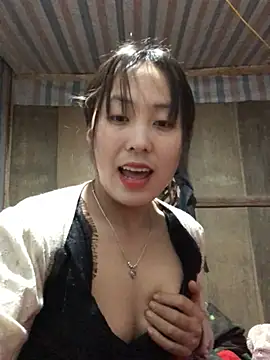 Snapshot of bae-asian chatting on February 11, 2026, 1:32 am bae-asian online show from February 11, 2026, 1:32 am