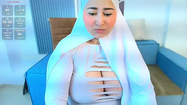 Snapshot of Zalma_eva chatting on January 11, 2026, 11:04 am Zalma eva online show from January 11, 2026, 11:04 am