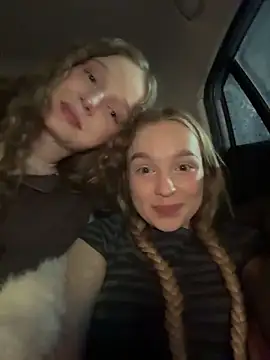 Snapshot of -teenytiny- chatting on February 15, 2026, 3:53 pm -teenytiny- online show from February 15, 2026, 3:53 pm