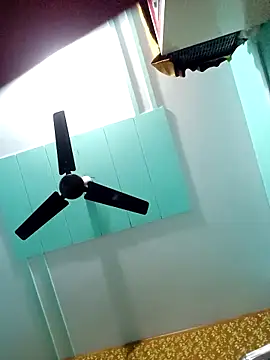 kusbu0077 online show from February 16, 2026, 11:39 am