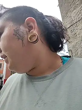 Snapshot of Divine_Pouvoir chatting on February 25, 2026, 8:07 pm Divine Pouvoir online show from February 25, 2026, 8:07 pm