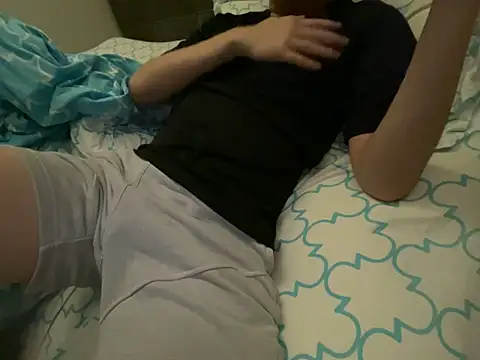 Snapshot of YourBoYyyyyyyy chatting on February 4, 2026, 8:36 pm YourBoYyyyyyyy online show from February 4, 2026, 8:36 pm