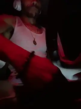 Snapshot of Pleasure_Overlord chatting on February 18, 2026, 6:20 am Pleasure Overlord online show from February 18, 2026, 6:20 am