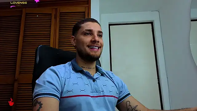 Snapshot of King_meruem chatting on January 10, 2026, 1:13 pm King meruem online show from January 10, 2026, 1:13 pm