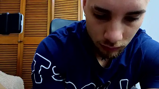 Snapshot of King_meruem chatting on February 5, 2026, 1:27 pm King meruem online show from February 5, 2026, 1:27 pm