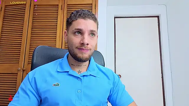 Snapshot of King_meruem chatting on March 3, 2026, 11:49 am King meruem online show from March 3, 2026, 11:49 am