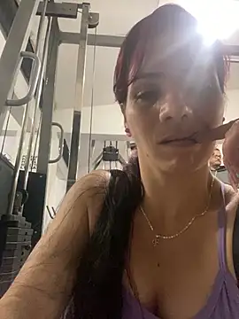 Scarlett  Noir online show from February 4, 2026, 12:16 am