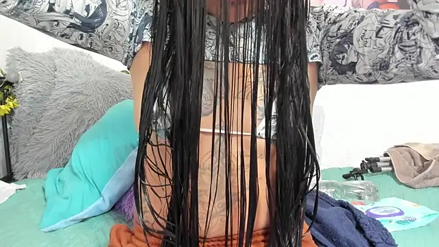 Hanna moore10 online show from February 13, 2026, 6:59 pm