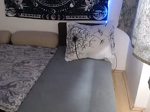 AlienforTwenty online show from January 12, 2026, 9:25 am