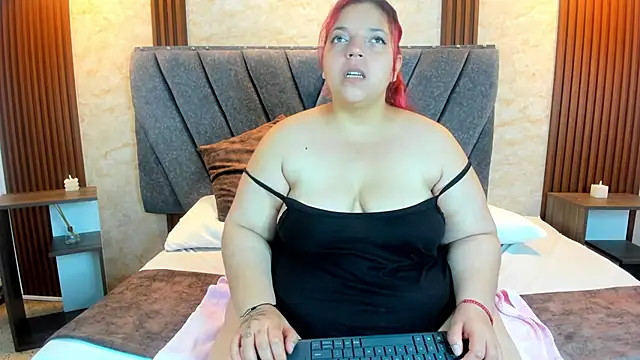 Snapshot of Ying_min chatting on February 16, 2026, 9:33 pm Ying min online show from February 16, 2026, 9:33 pm