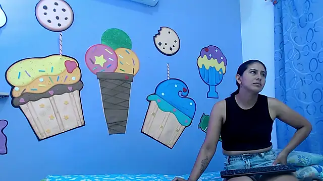 Snapshot of NOVAHOT98 chatting on January 10, 2026, 7:37 pm NOVAHOT98 online show from January 10, 2026, 7:37 pm