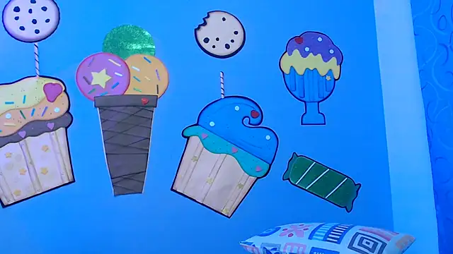 Snapshot of NOVAHOT98 chatting on February 22, 2026, 7:34 pm NOVAHOT98 online show from February 22, 2026, 7:34 pm