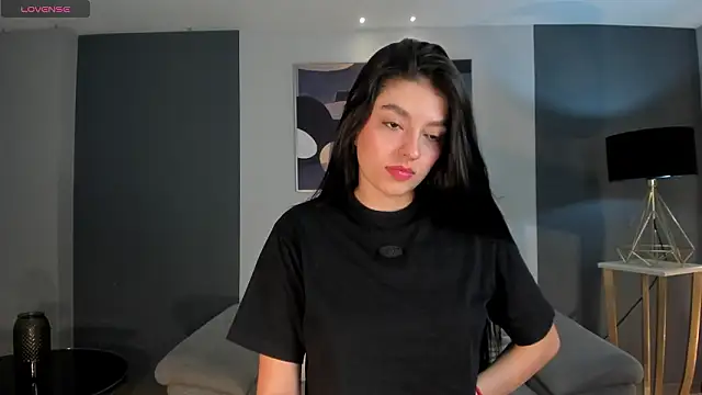 Snapshot of ValeriaRossi_ chatting on February 1, 2026, 11:53 am ValeriaRossi online show from February 1, 2026, 11:53 am