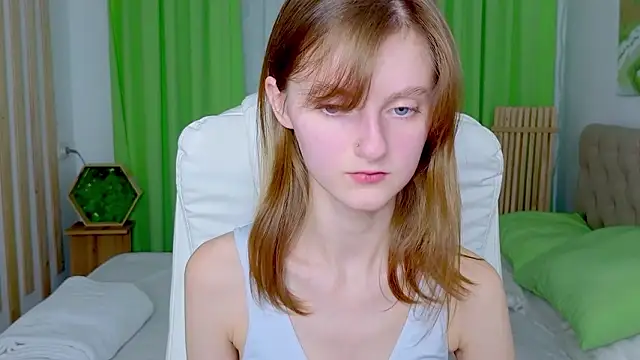 Miss Alisa  online show from February 28, 2026, 3:57 pm