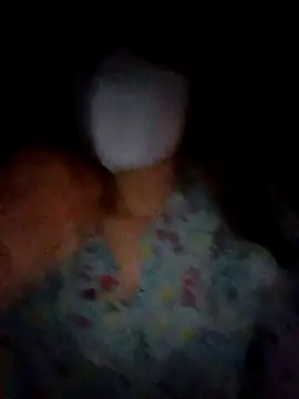 Snapshot of May-Ne chatting on December 22, 2025, 10:12 am May-Ne online show from December 22, 2025, 10:12 am