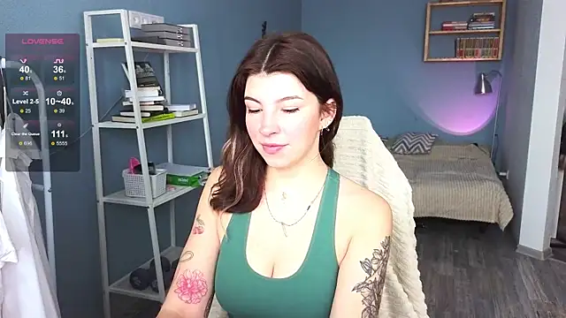 Snapshot of BlushKira chatting on February 26, 2026, 8:57 am BlushKira online show from February 26, 2026, 8:57 am