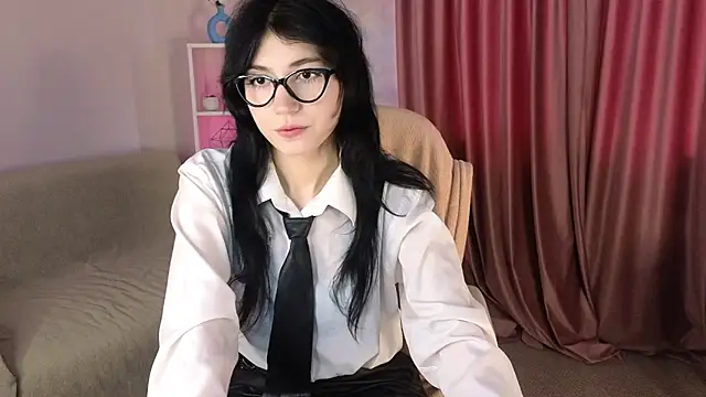 Mila Whelson online show from February 22, 2026, 11:53 am