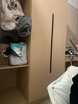 mengmeng776 online show from February 10, 2026, 4:11 pm