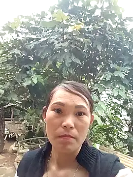 Girl cutee online show from December 22, 2025, 11:57 pm