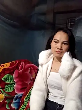 Girl cutee online show from February 1, 2026, 9:24 pm