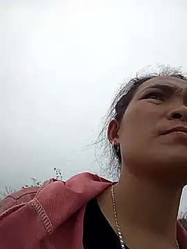 Girl cutee online show from March 1, 2026, 2:35 am