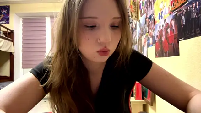 Snapshot of Princessofcashe chatting on February 12, 2026, 3:07 pm Princessofcashe online show from February 12, 2026, 3:07 pm