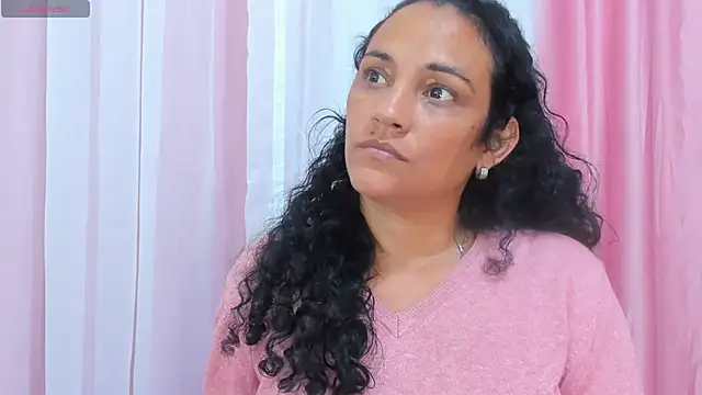 Snapshot of Bianca_slut1 chatting on February 19, 2026, 6:26 pm Bianca slut1 online show from February 19, 2026, 6:26 pm