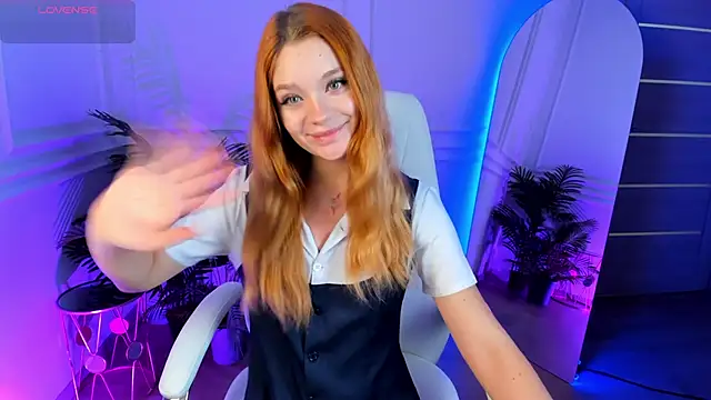 BunnyBooby online show from February 7, 2026, 8:45 pm