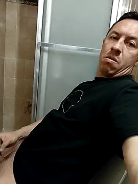 Snapshot of L_hotcream chatting on February 6, 2026, 12:15 am L hotcream online show from February 6, 2026, 12:15 am