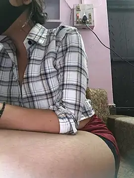 Snapshot of kinsu4763 chatting on February 22, 2026, 4:02 am kinsu4763 online show from February 22, 2026, 4:02 am