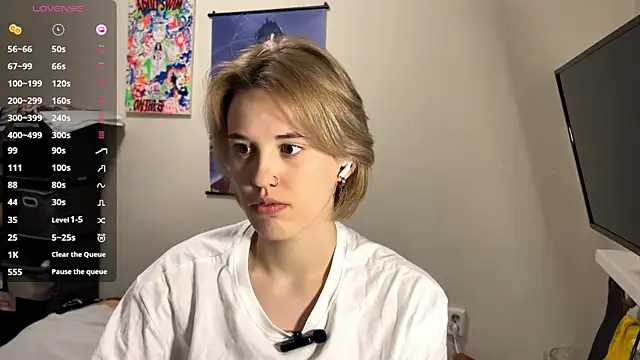 Snapshot of Carollforyou chatting on February 7, 2026, 10:08 am Carollforyou online show from February 7, 2026, 10:08 am