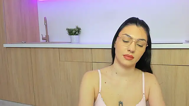 Baby Ava  online show from February 19, 2026, 8:49 pm