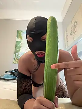 cassie miller velvet online show from January 18, 2026, 12:53 pm