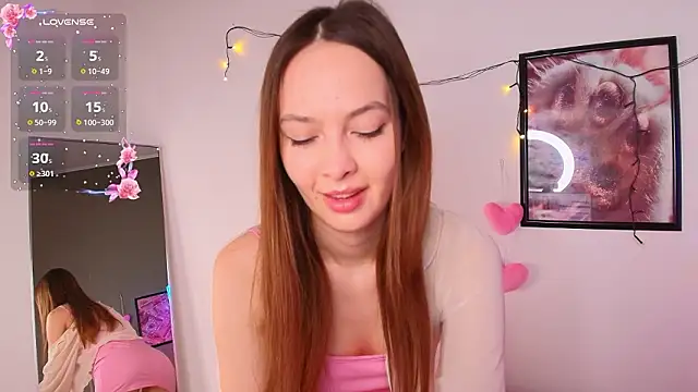 Snapshot of Adele_Farrell chatting on February 14, 2026, 2:30 am Adele Farrell online show from February 14, 2026, 2:30 am