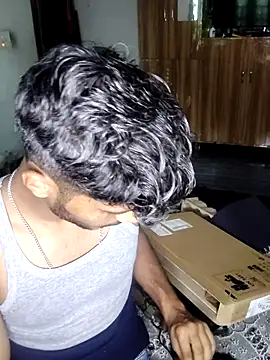 Snapshot of xrealcam699 chatting on February 23, 2026, 10:23 am xrealcam699 online show from February 23, 2026, 10:23 am