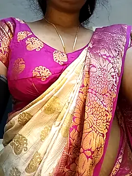 Deshi bhabhi143 online show from February 15, 2026, 7:05 am