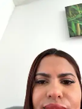 Irina Velvett online show from February 10, 2026, 6:45 pm