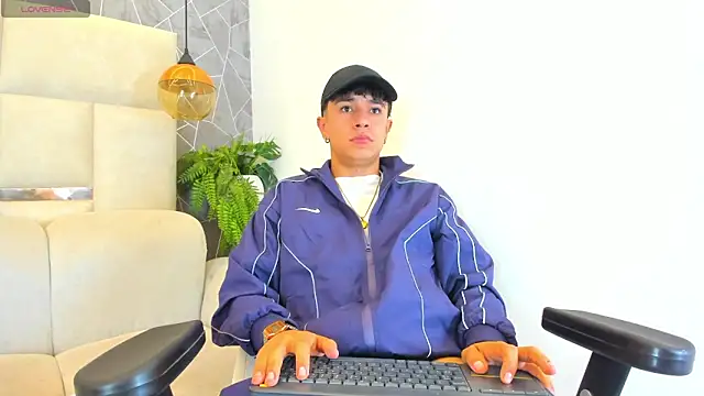 imxxjoel online show from March 1, 2026, 5:09 am