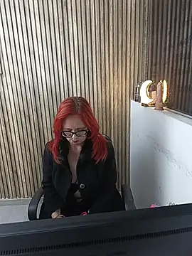 Snapshot of MarianaMonsalve_ chatting on February 6, 2026, 4:06 am MarianaMonsalve online show from February 6, 2026, 4:06 am