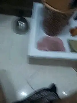 Snapshot of lhow chatting on February 10, 2026, 9:08 pm lhow online show from February 10, 2026, 9:08 pm