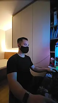 Snapshot of OnlyHand9x chatting on February 7, 2026, 5:27 pm OnlyHand9x online show from February 7, 2026, 5:27 pm