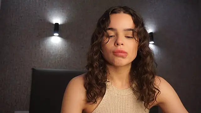 Snapshot of linclars chatting on February 10, 2026, 1:48 pm linclars online show from February 10, 2026, 1:48 pm