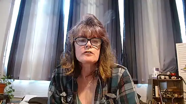 Snapshot of ladylavende3 chatting on March 8, 2025, 5:11 pm ladylavende3 online show from March 8, 2025, 5:11 pm