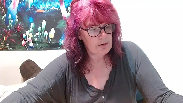 Snapshot of ladylavende3 chatting on October 19, 2025, 7:09 am ladylavende3 online show from October 19, 2025, 7:09 am