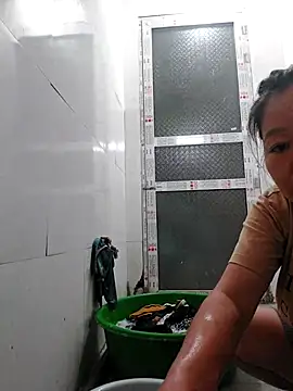 Snapshot of donaaa2 chatting on February 7, 2026, 9:02 am donaaa2 online show from February 7, 2026, 9:02 am