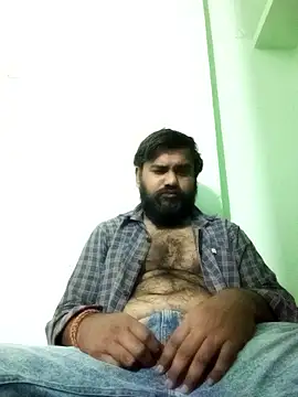 Snapshot of handsomeboy1414 chatting on January 18, 2026, 1:20 am handsomeboy1414 online show from January 18, 2026, 1:20 am