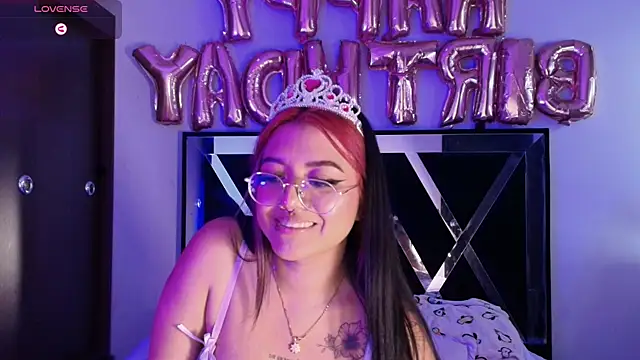 Snapshot of queen_of_you_heart chatting on February 23, 2026, 10:40 pm queen of you heart online show from February 23, 2026, 10:40 pm