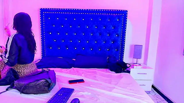 Snapshot of Vero_and_stive chatting on February 23, 2026, 7:11 pm Vero and stive online show from February 23, 2026, 7:11 pm