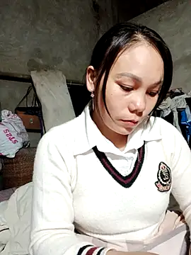 vanvan005 online show from February 17, 2026, 11:18 am